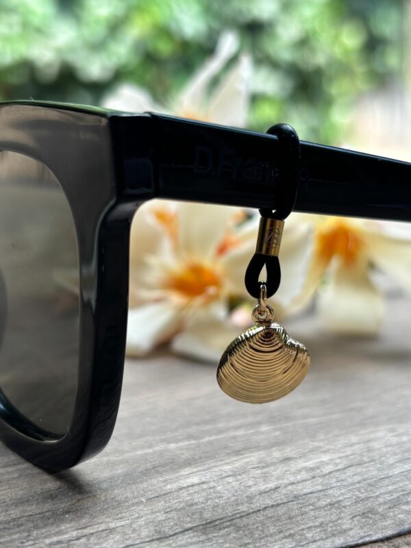 bijou-de-lunettes-coque-dore Bijou de lunettes Coque doré