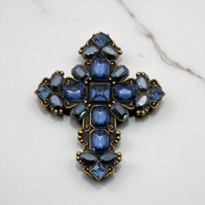 Clip Croix Versailles Minuit