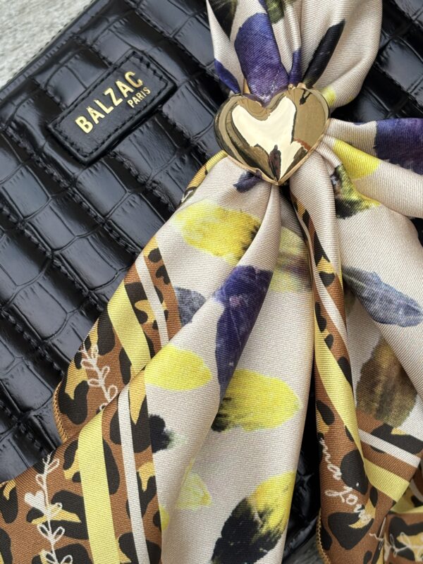 IMG_8587 Foulard Carré "Plume"