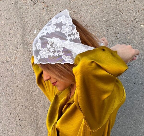 Foulard  "entre Tulle et dentelles" Marguerite
