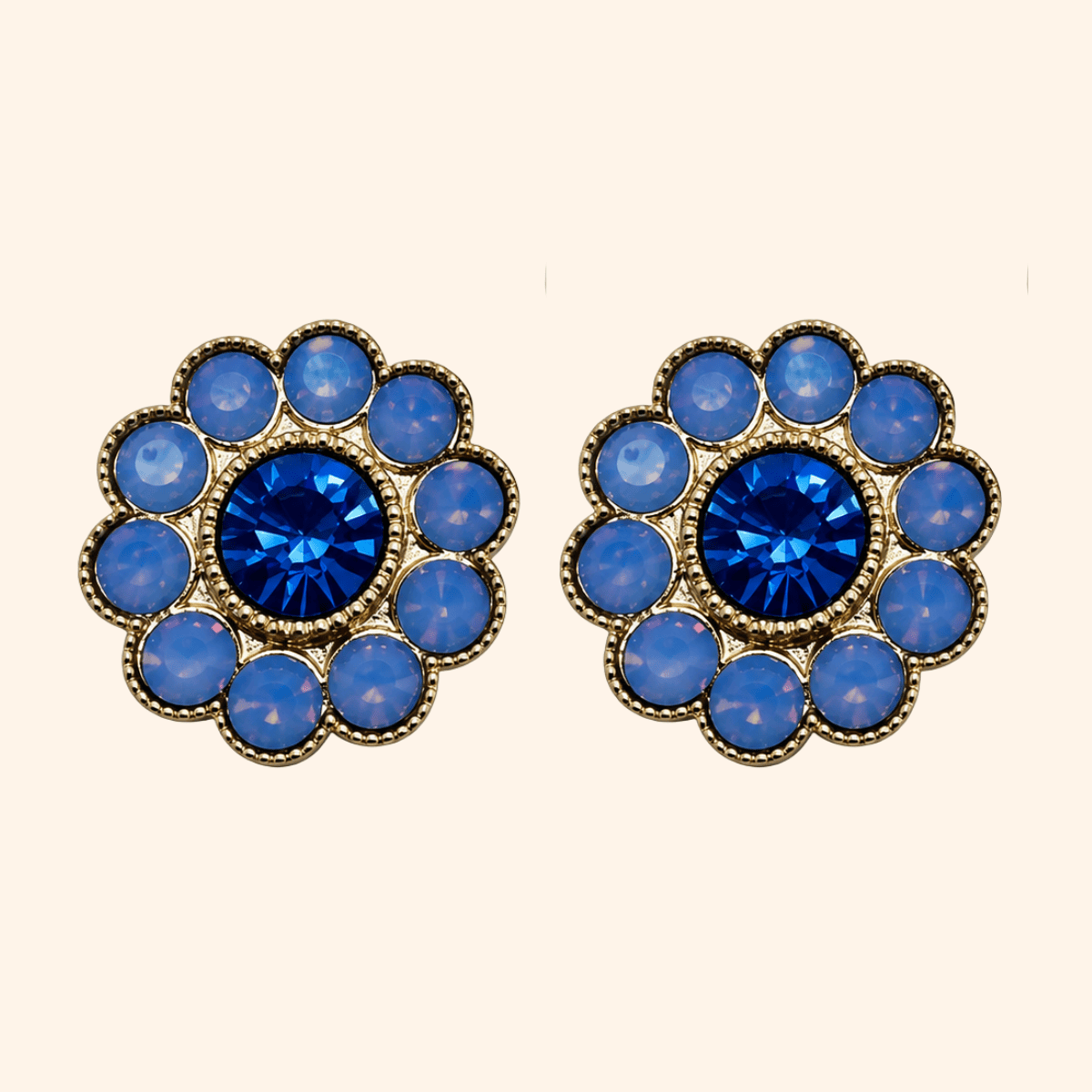 Bijou de bouton Fleur de fraisier Bleue