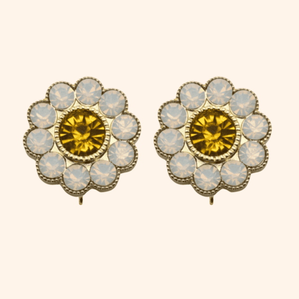 Bijou de bouton Fleur de fraisier vintage - BASE
